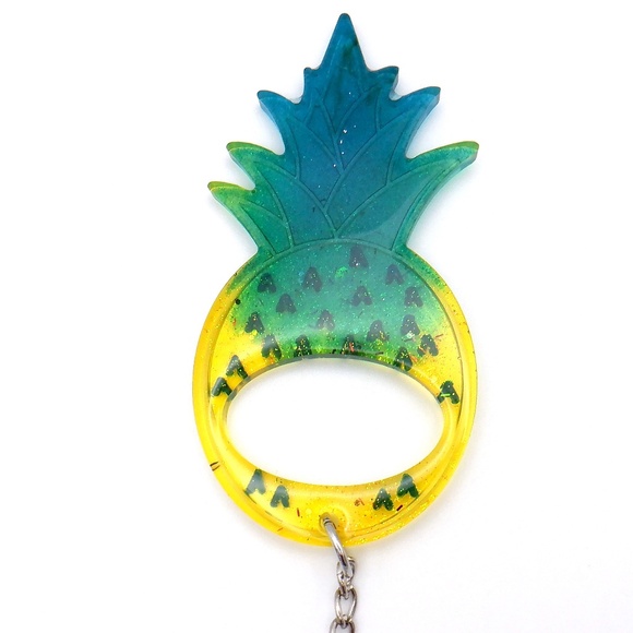 SELF-DEFENSE KEYCHAIN - Picture 3 of 4